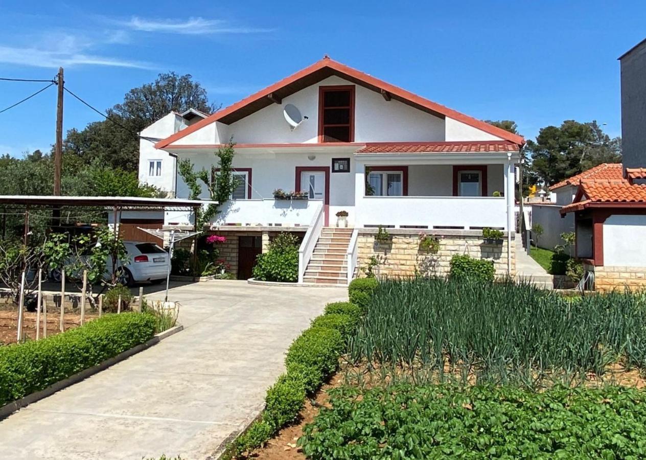 Ferienwohnung Floyd Bibinje Exterior foto